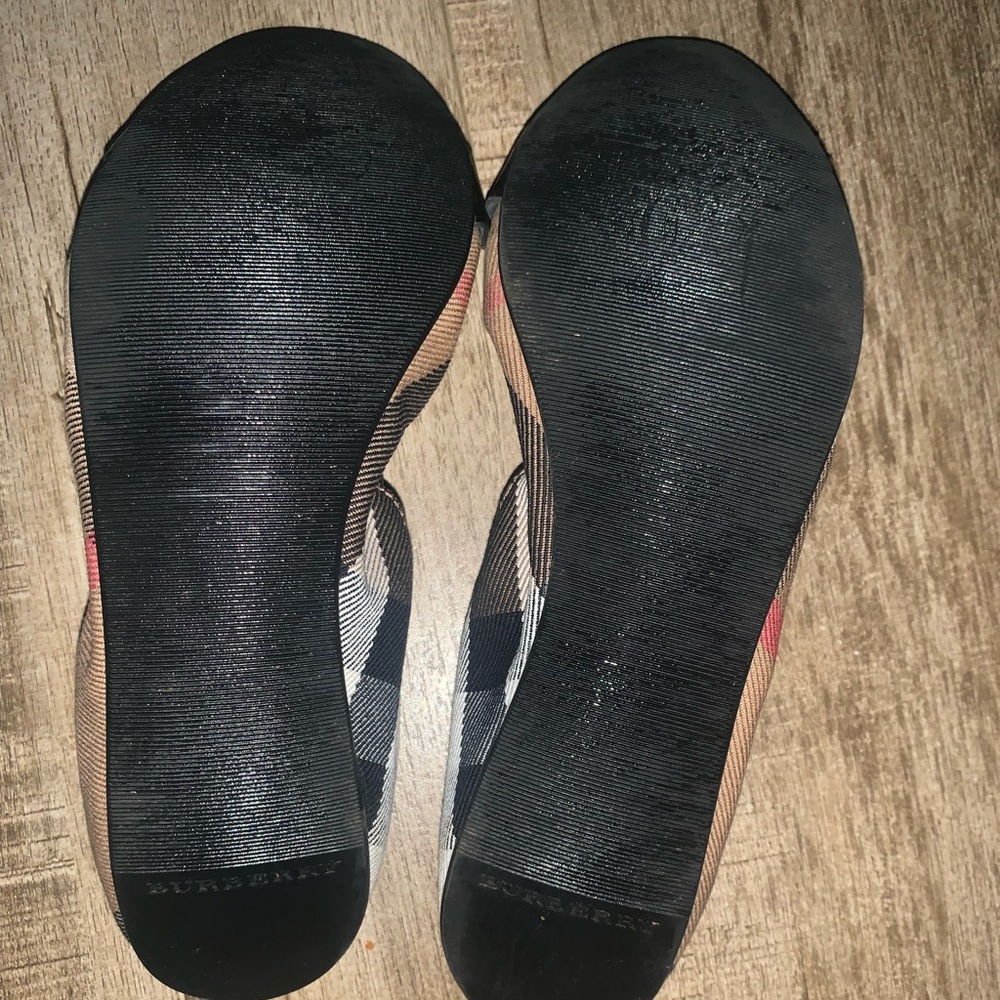 Burberry Ballerina flats size 7